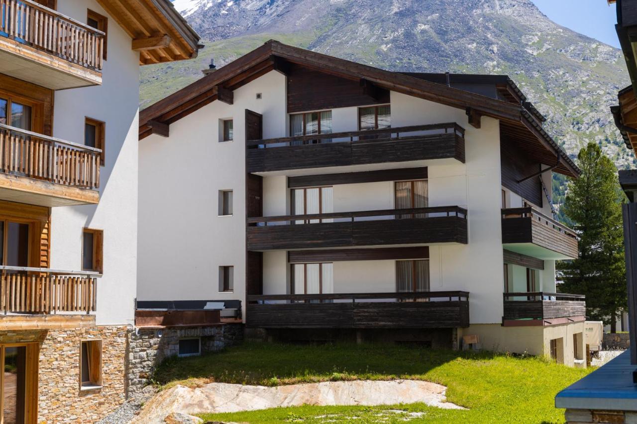 Haus Slalom Apartment Saas-Fee Luaran gambar