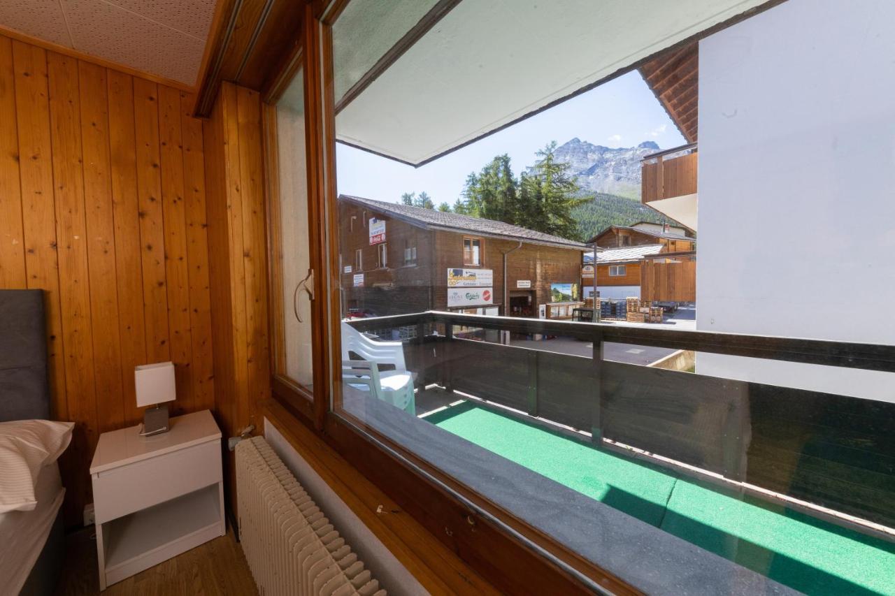 Haus Slalom Apartment Saas-Fee Luaran gambar